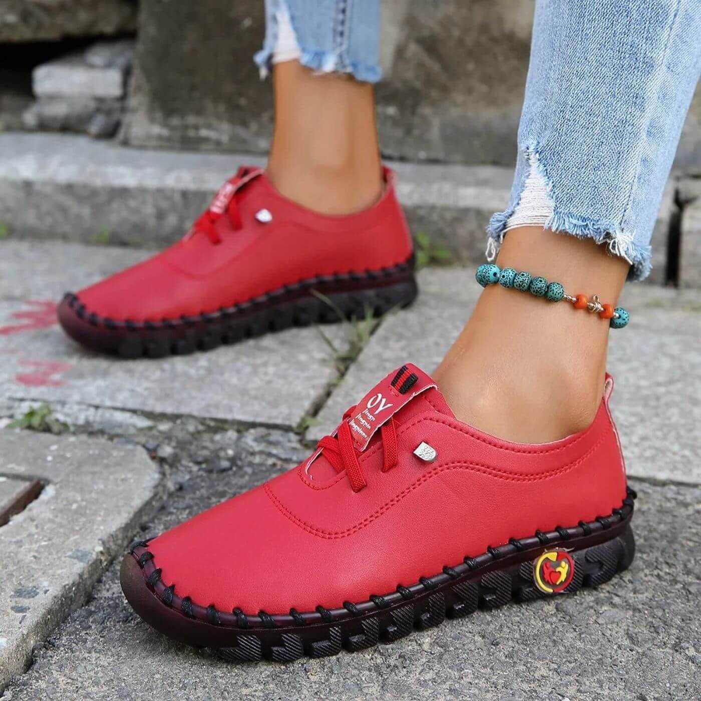 Daisy – Orthopaedic Sneakers for Everyday Comfort