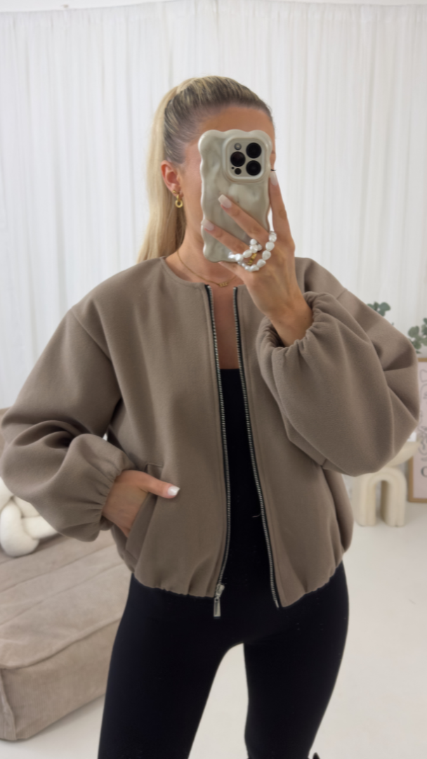 Amélie | Le blouson aviateur zippé Kubby