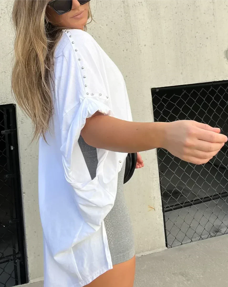 Bella - T-SHIRT OVERSIZE À STUDS