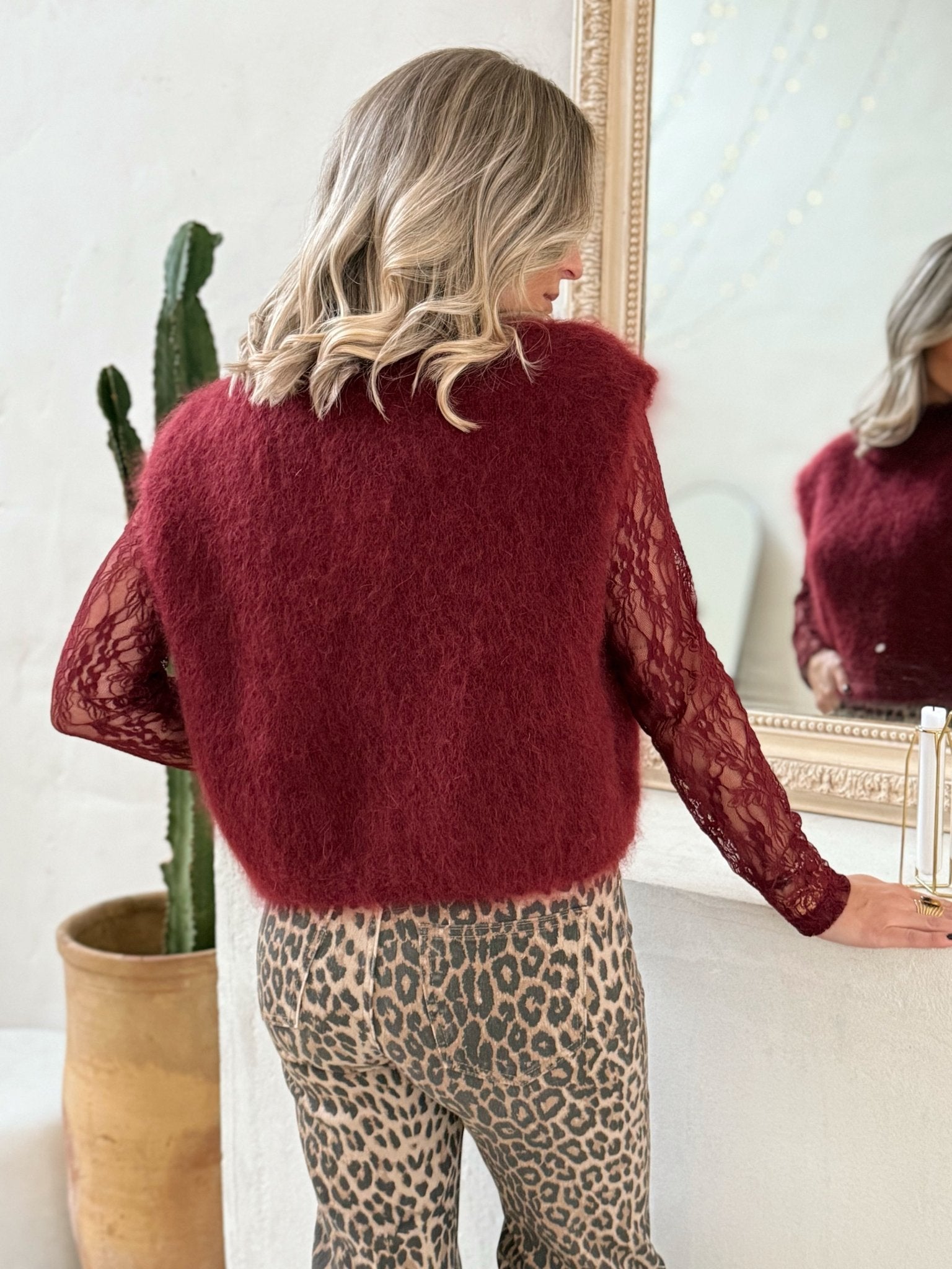 Paris Couture™ | Le pull bordeaux