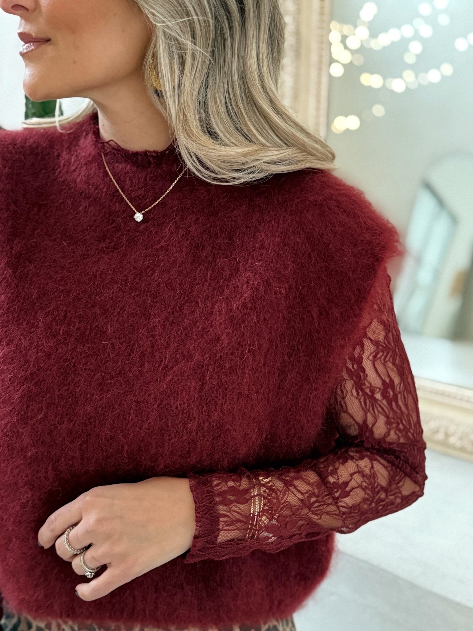Paris Couture™ | Le pull bordeaux