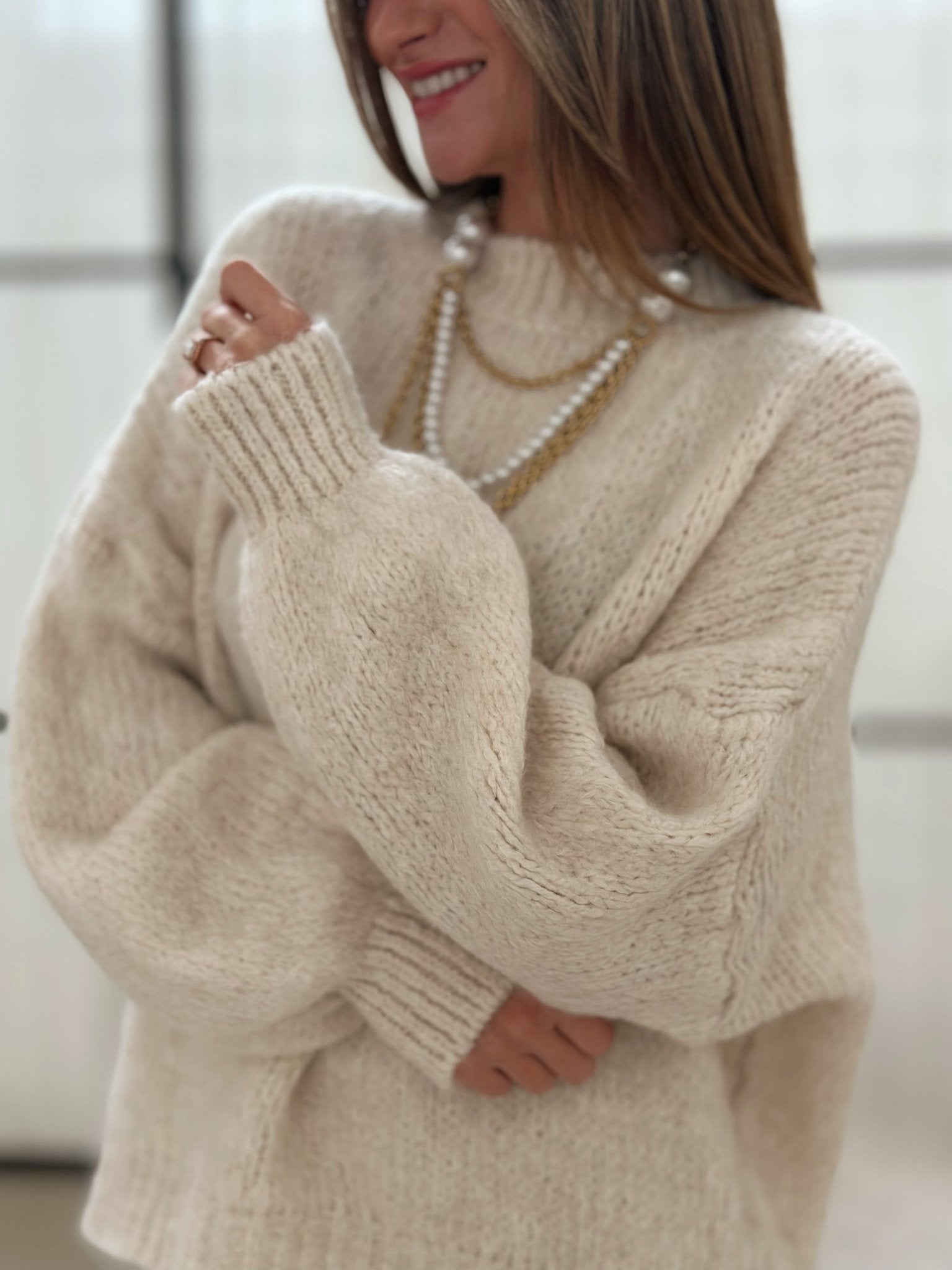 Paris Couture™ | Le pull blanc cassé