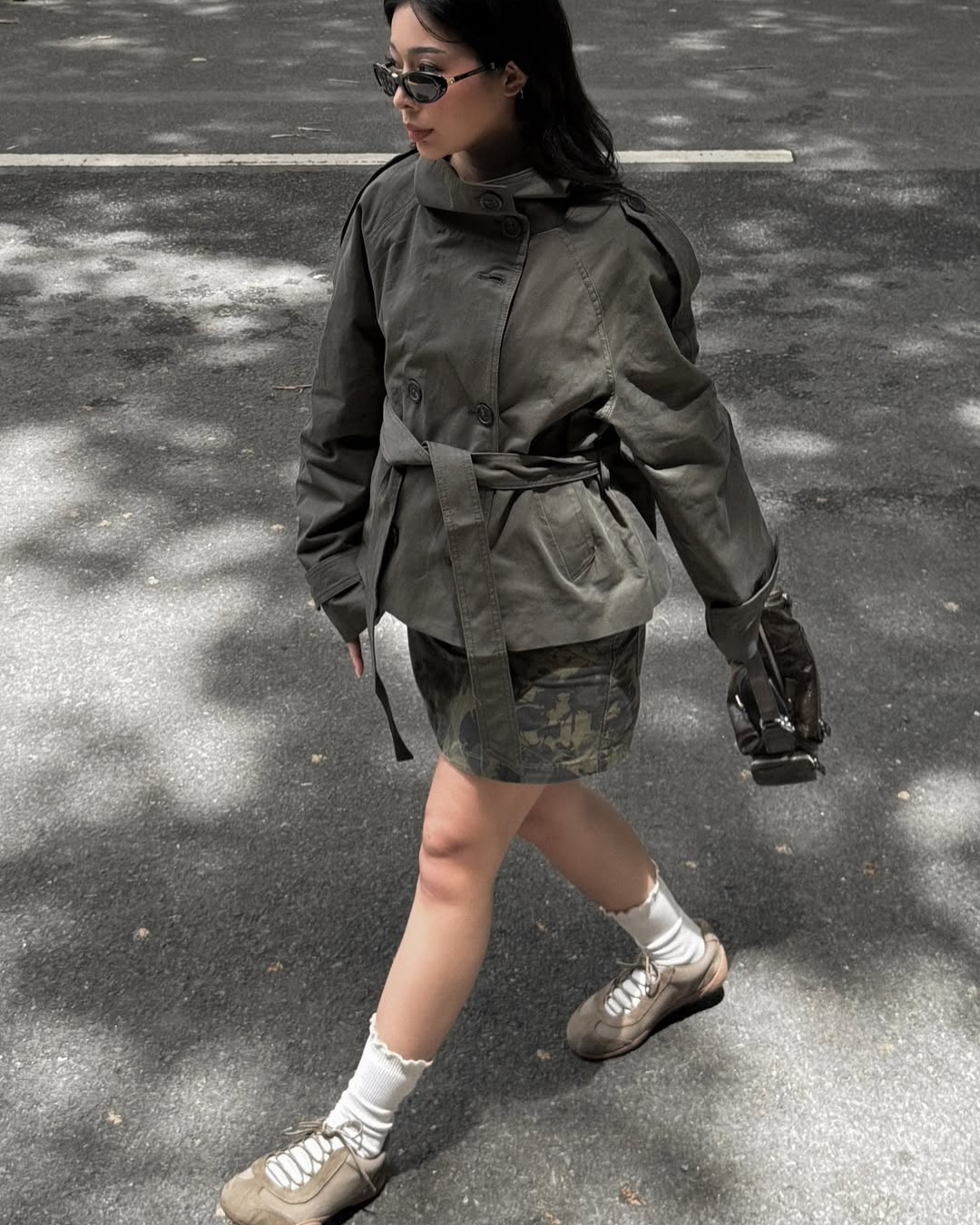 Millie – Cropped Trench Coat for Effortless Autumn Elegance