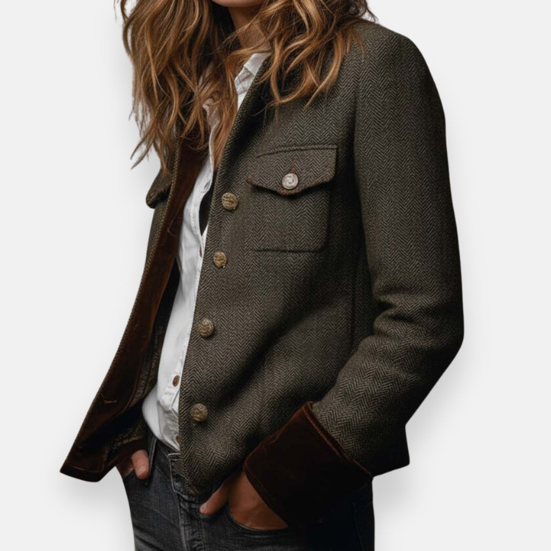 Elspeth – Elegant Tweed Jacket with Velvet Details
