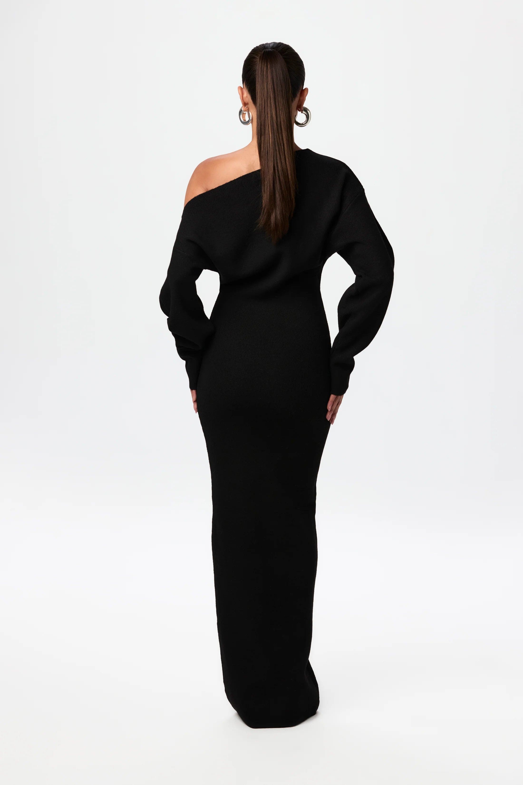 Luxoria Dress