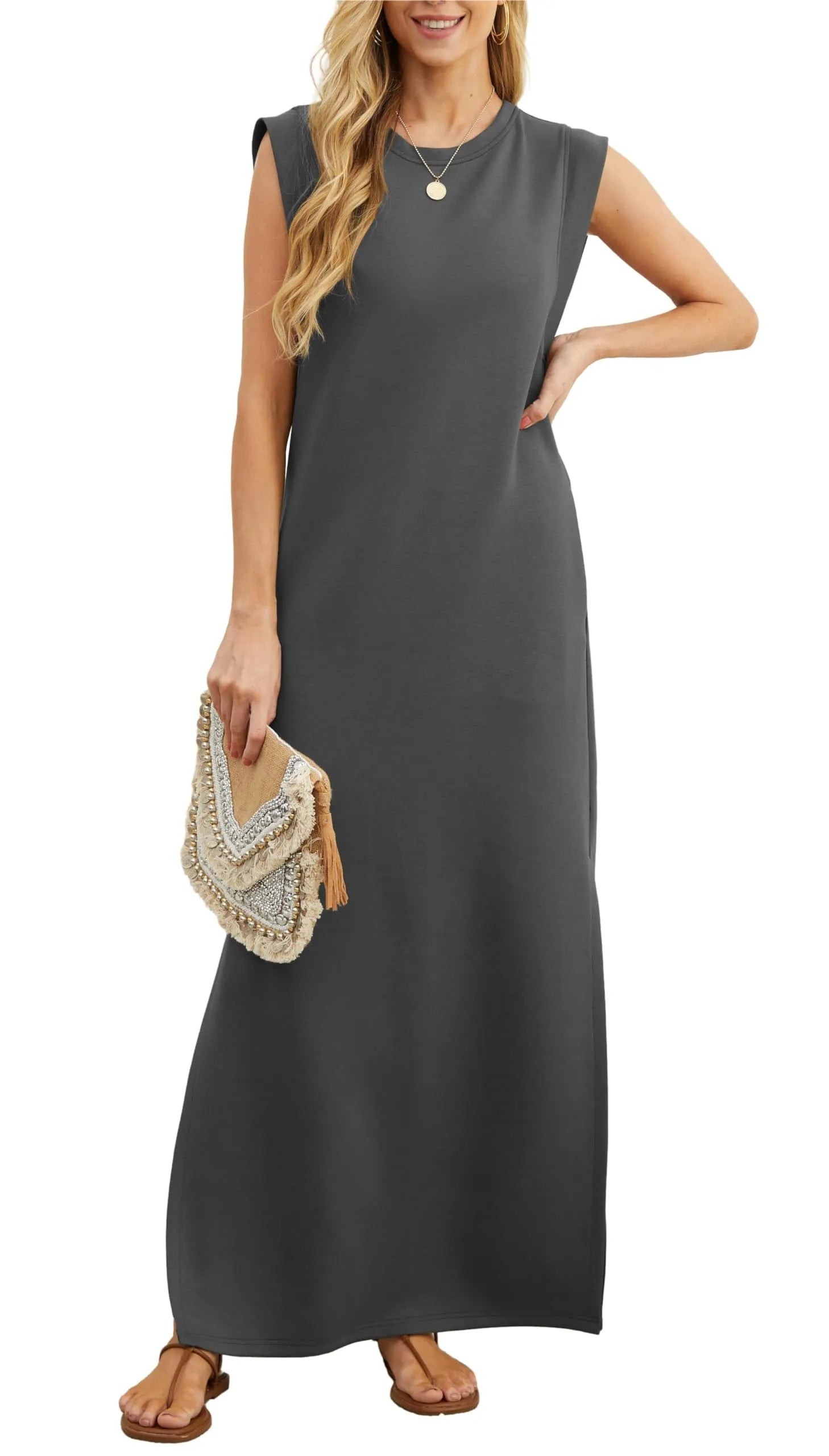 Léna – Robe Longue Intemporelle et Épurée
